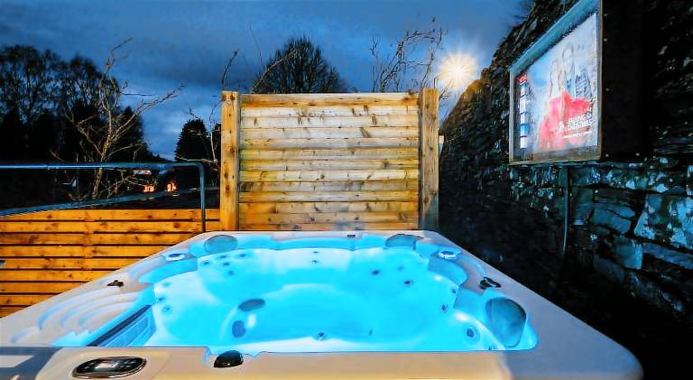 Wonderful house with jacuzzi | Pets allowed in Windermere