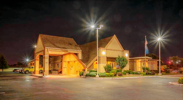 Howard Johnson by Wyndham Oklahoma City — photo 3