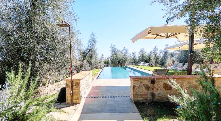 Ample villa with pool | Dogs allowed — photo 5