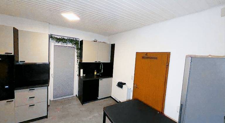 Holiday apartment with 3 rooms for 6 persons — photo 5