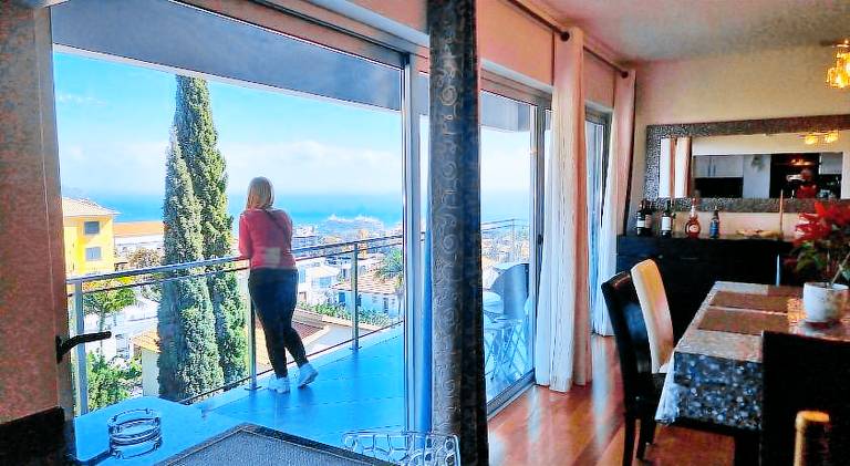Spacious Summer Fresh Family Apartment with Panoramic Sea Views in Funchal — photo 4