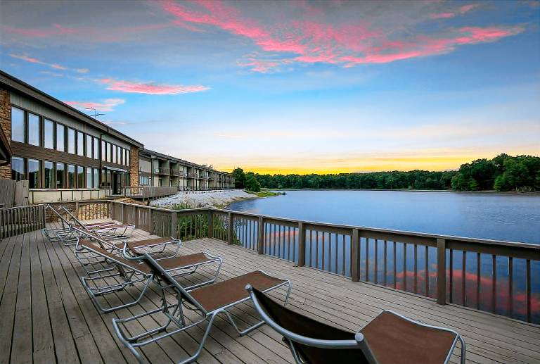 Best Western Indian Oak