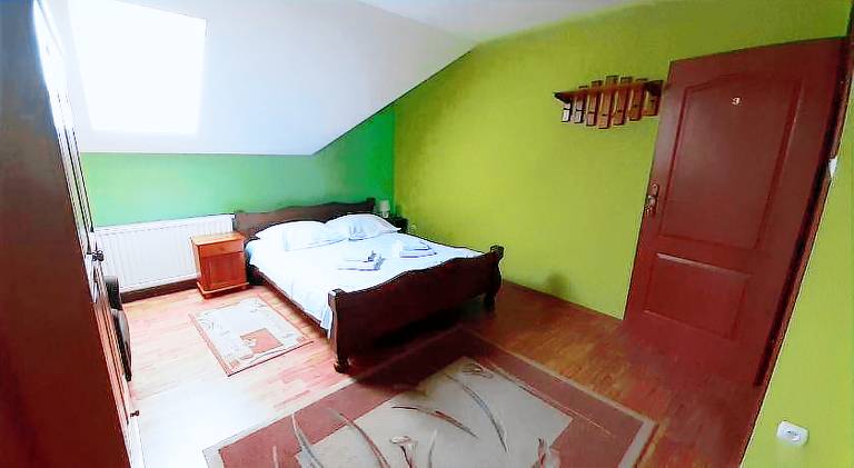 Bed & Breakfast  Wetlina