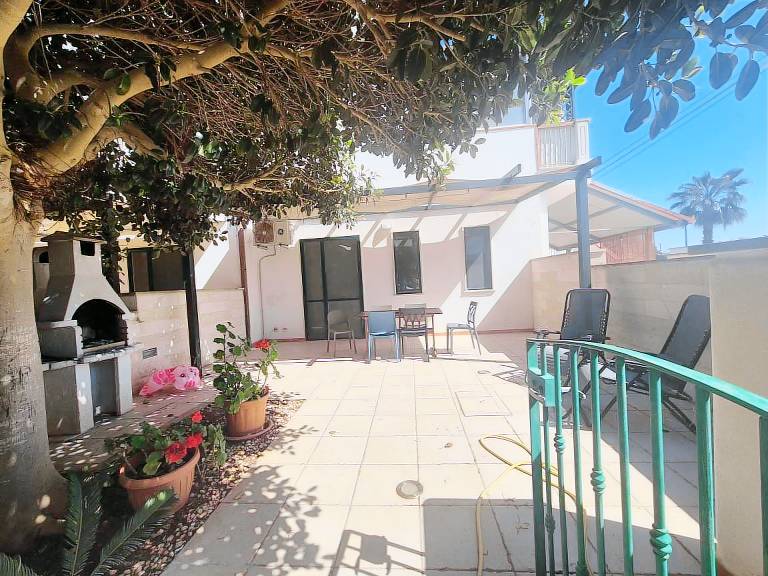 Villa PI mit privatem Garten