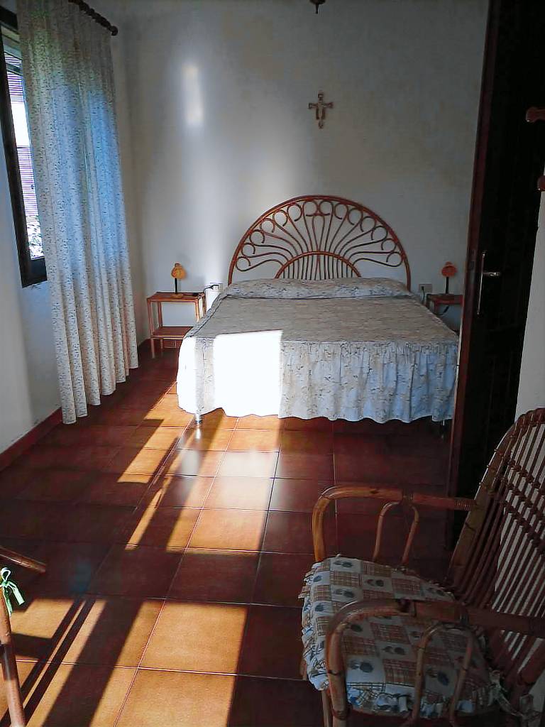 Holiday apartment with garden — photo 5
