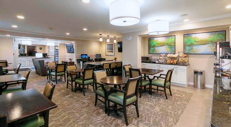 Baymont by Wyndham Detroit Airport/Romulus — photo 4