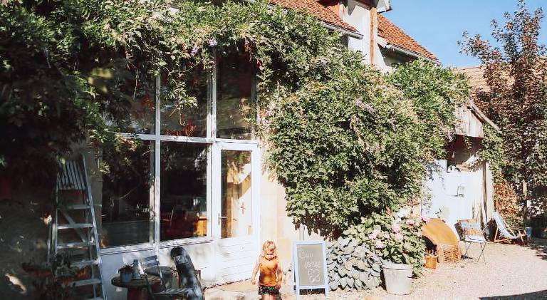 Domaine Bleu Celeste in Montlucon