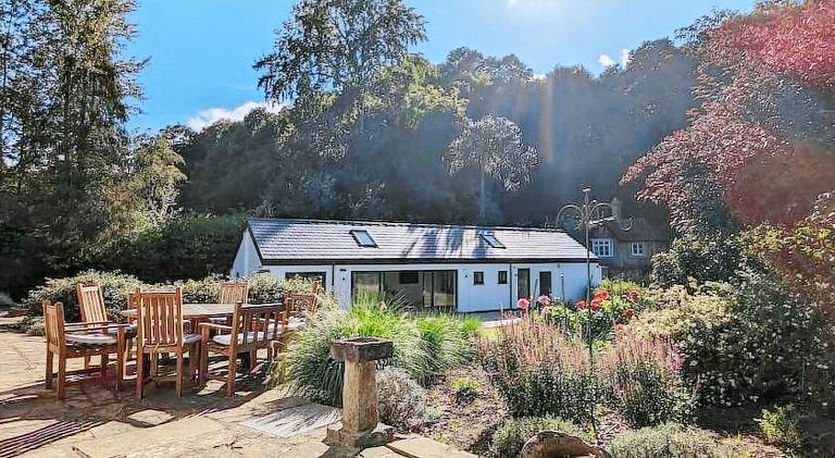 Rental apartment with 2 rooms for 4 persons in Godalming