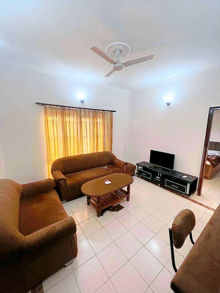 Apartment Doon Vihar