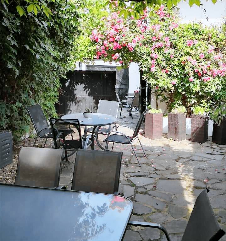 Ferienwohnung Weisenheim am Berg