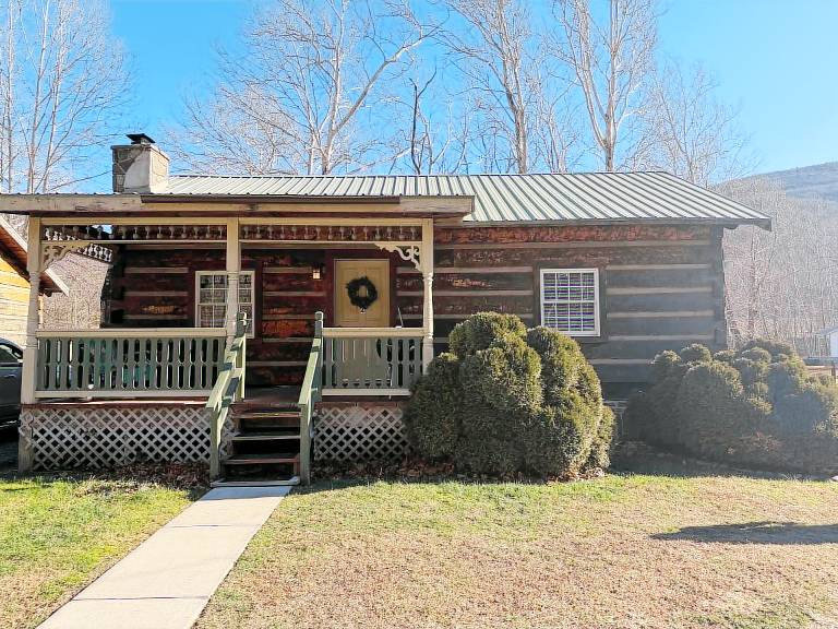 Cabin Seneca Rocks