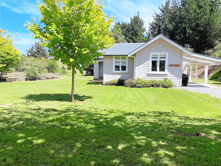 Cottage Waipukurau
