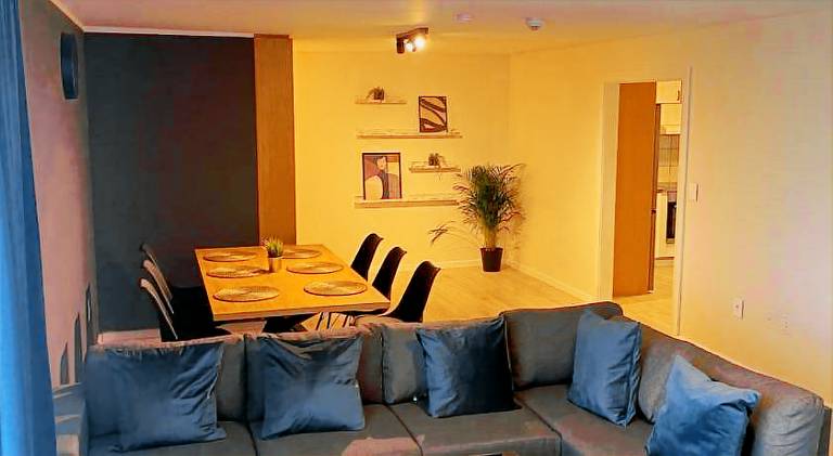 148 m&sup2; Apartment mit Hotelservice