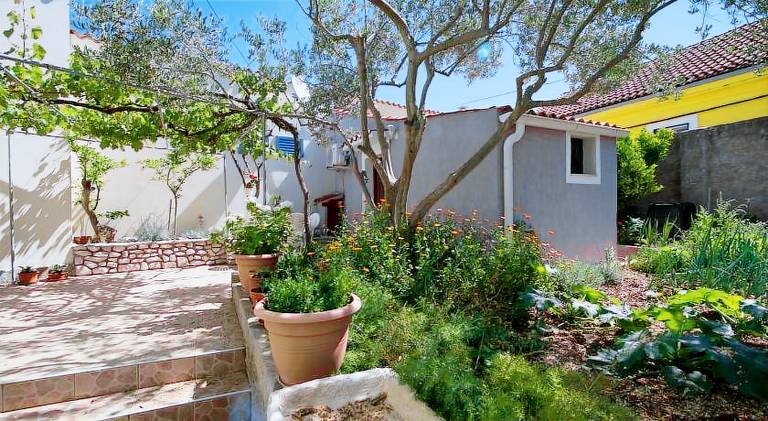 Holiday apartment | Pet-friendly in Mali Losinj