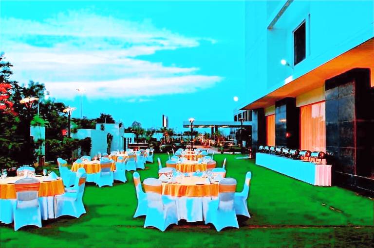 Red Fox by Lemon Tree Hotels Bhiwadi