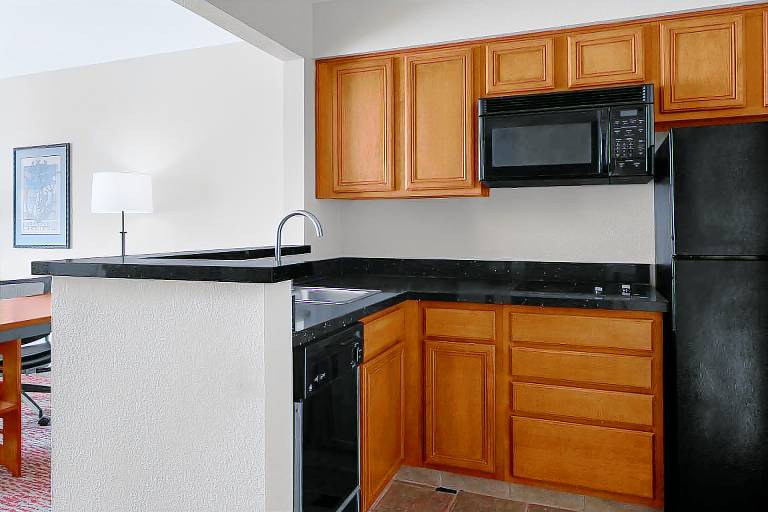 Larkspur Landing Extended Stay Suites Folsom — photo 3