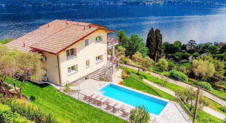 Villa with pool & jacuzzi in Bellagio