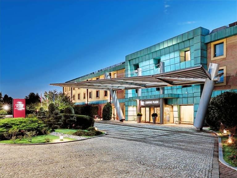 Crowne Plaza Milan Malpensa Airport By IHG in Somma Lombardo