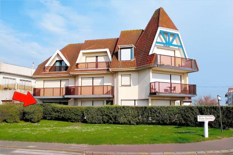 'Le Touquet - Garden' Apartment with Private Terrace, Garden, and Wi-Fi in Montreuil