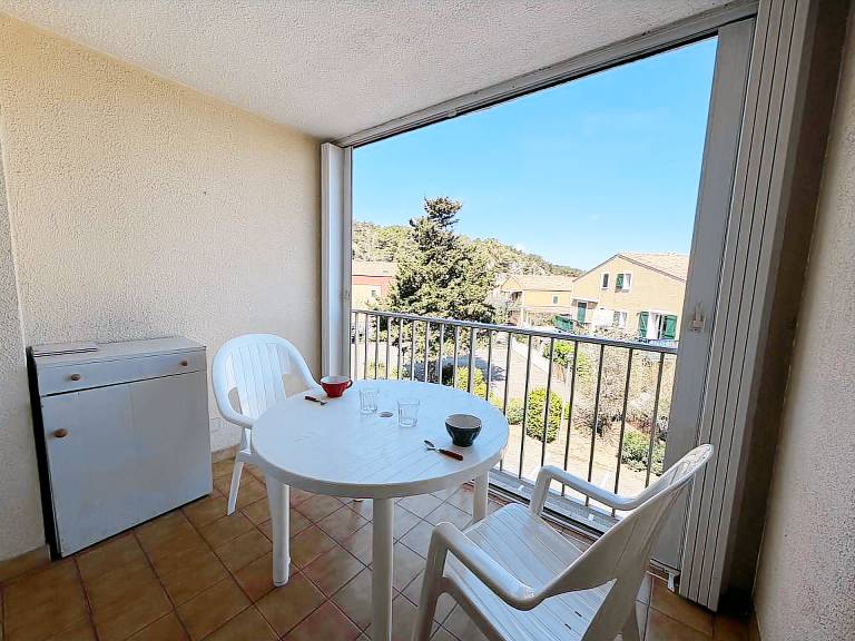 Rental apartment with pool in Narbonne