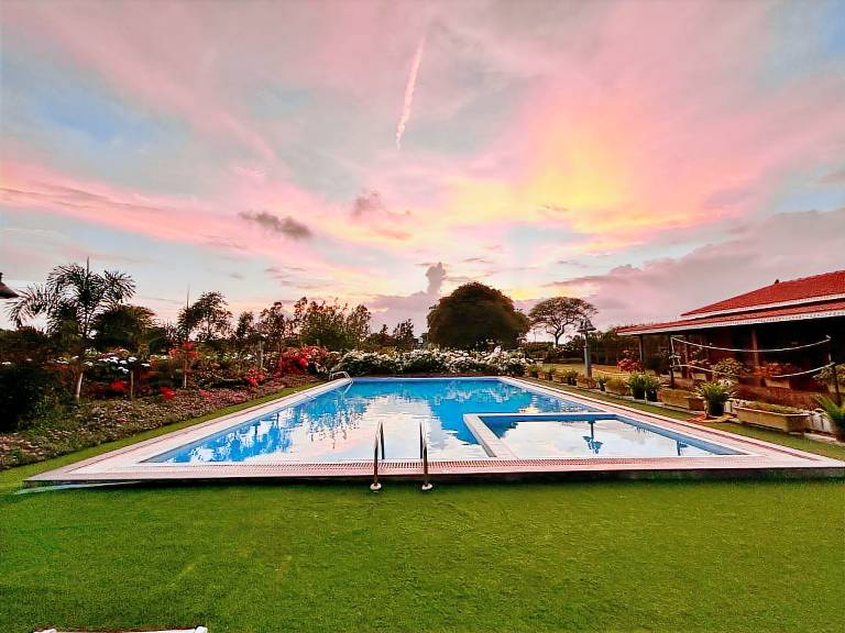 Villa with garden, hot tub & barbeque | Suitable for remote work | Pet-friendly — photo 5