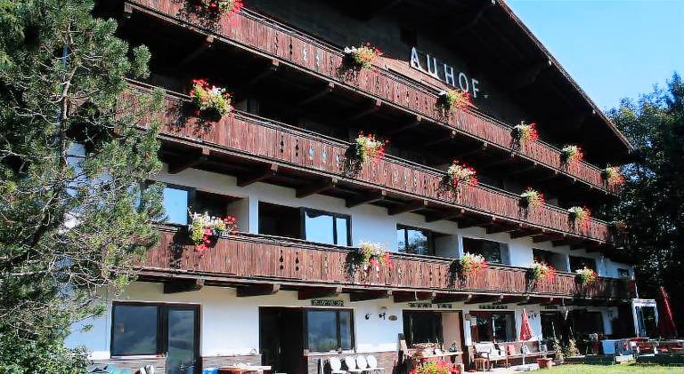 Apartment with 2 rooms for 5 persons in Woergl