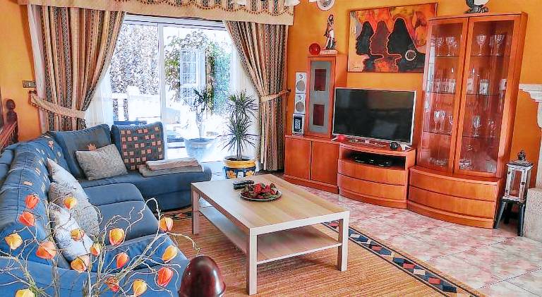 Chalet with private pool, garden & BBQ | Good for workation — photo 2