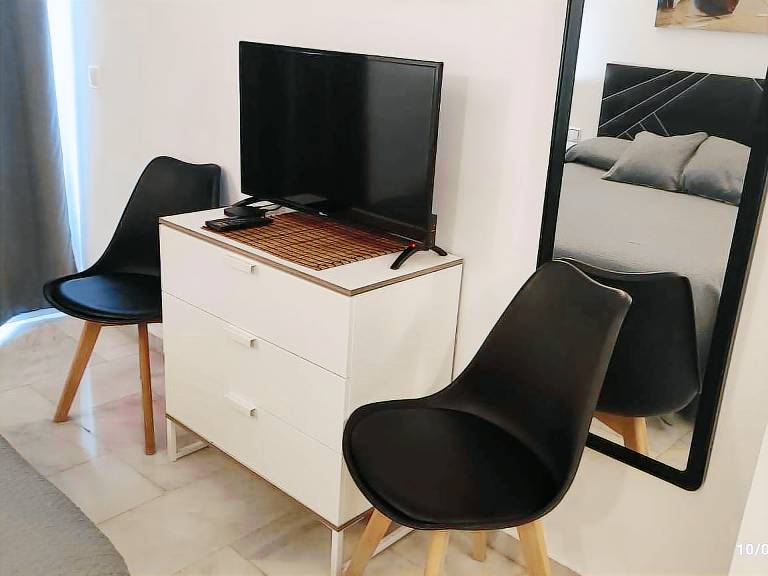 Pleasant rental apartment with patio | Close to the beach | Pets are welcome — photo 5
