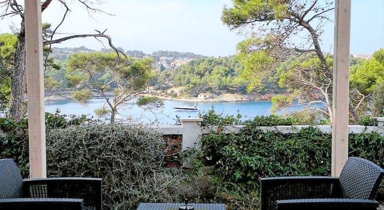 Wonderful apartment with BBQ, garden & terrace | Dogs allowed in Mali Losinj