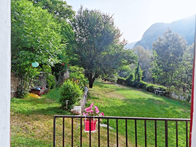 Wonderful gite with grill, garden & terrace | Dogs allowed — photo 3