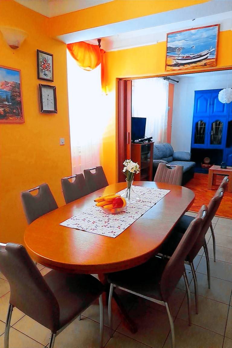 Fully equipped apartment with BBQ, yard & patio | Nature view | Pets are welcome — photo 3