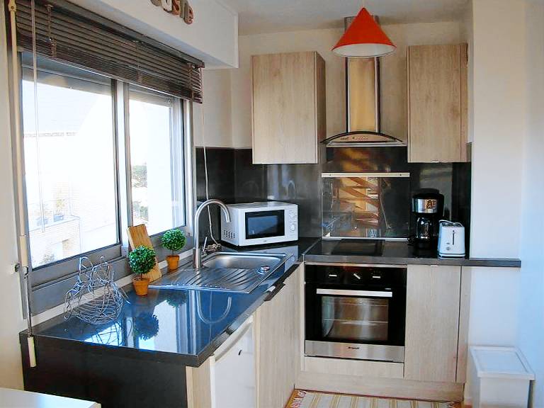 Rental apartment with 2 rooms for 4 persons — photo 2