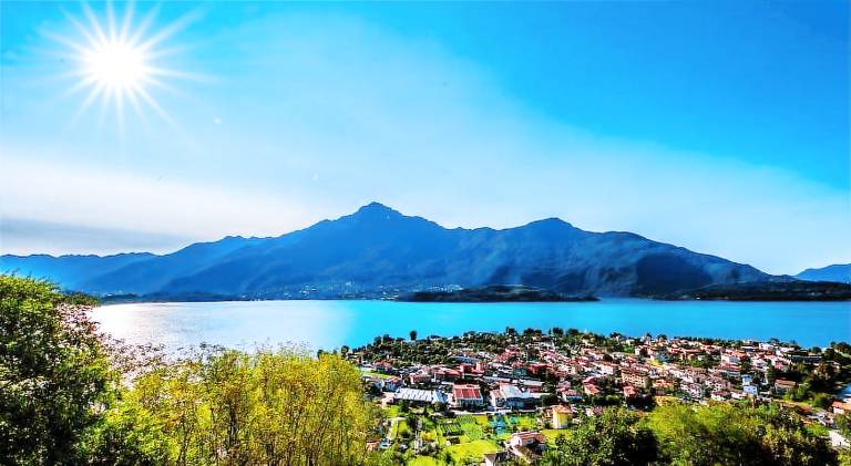 Apartment with sauna, garden & patio | Perfect for remote work in Gravedona