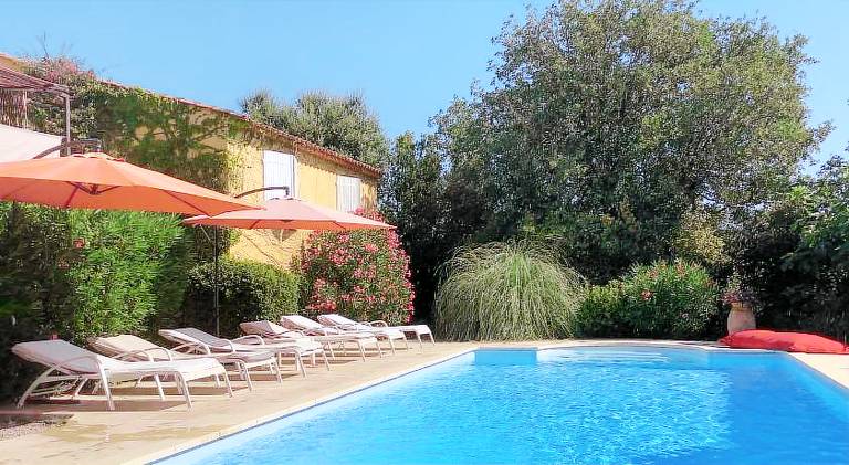 Villa with terrace, private pool & garden in Cogolin