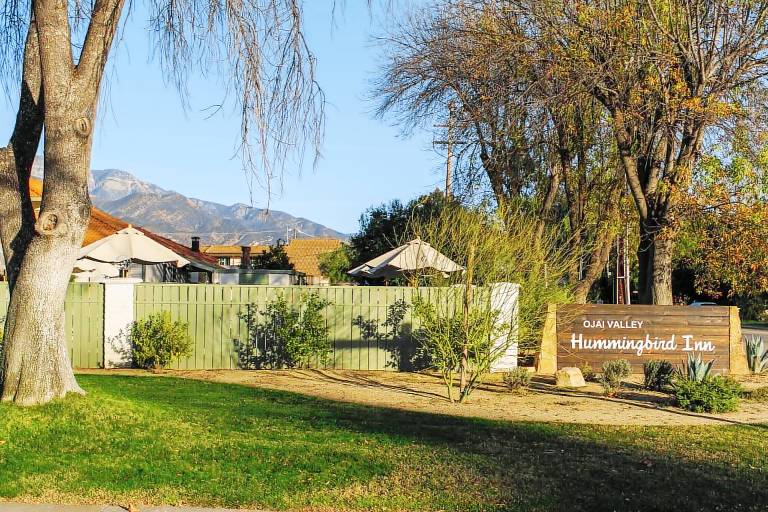 Motel  Ojai