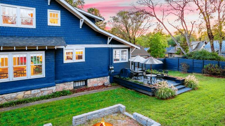 244 m&sup2; Ferienhaus