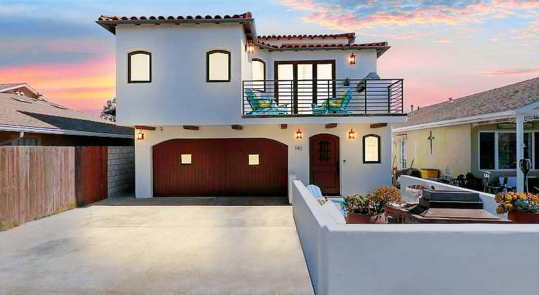Charming vacation home | Close to the beach | Pet-friendly in Oxnard, CA