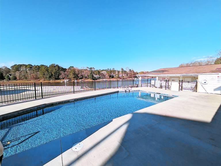 Cabin Lake Norman of Catawba