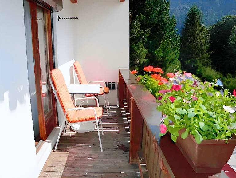 Pleasant holiday apartment with garden & terrace | Dogs allowed — photo 2