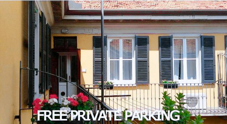 Beautiful bohemian apartment in center conditioned air in Brunate