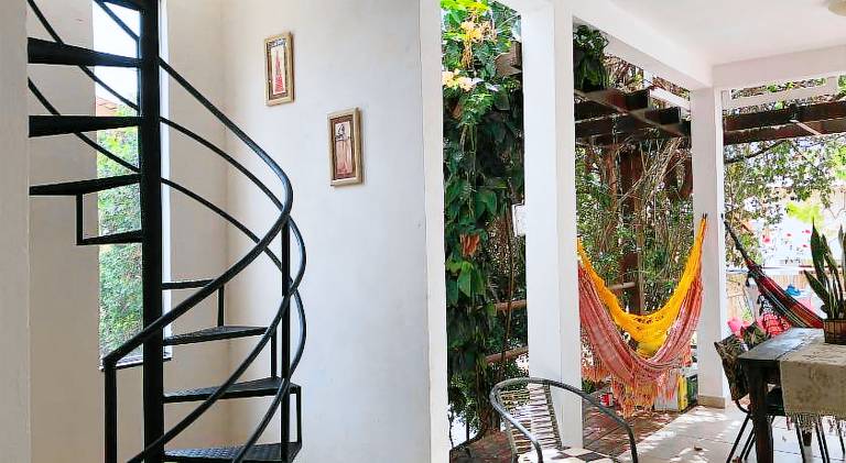 Charming vacation home with pool | Pet-friendly — photo 4