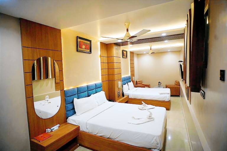 HOTEL NEW GRAND DEOGHAR — photo 2