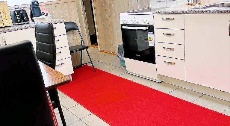 Holiday apartment with 4 rooms for 6 persons — photo 4