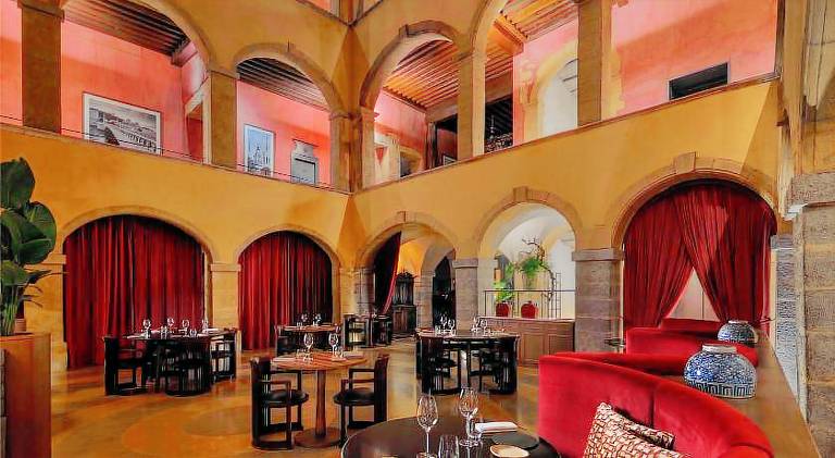 Cour des Loges Lyon, a Radisson Collection Hotel — photo 3