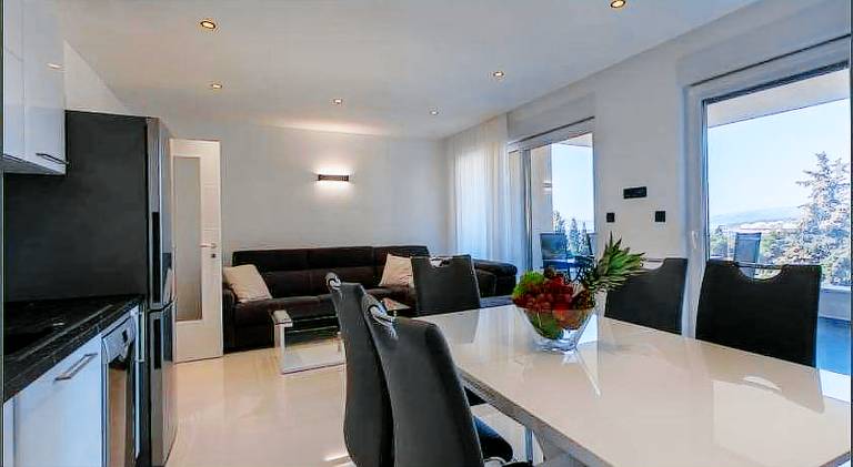 Charming rental apartment with pool | Pets are welcome — photo 3