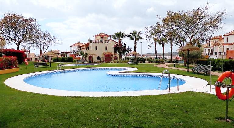 Vacation home with patio, pool & garden | Dogs allowed in Ayamonte