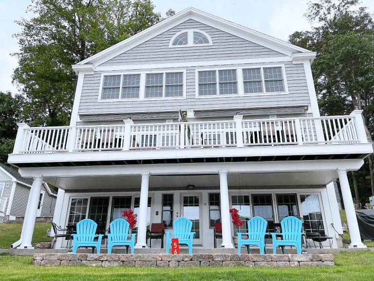 House Alton Bay