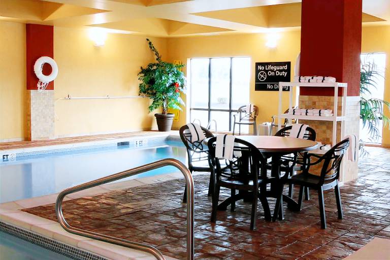 Hampton Inn & Suites Paducah — photo 2