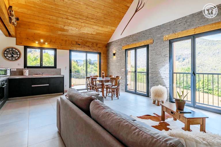 Gite with patio — photo 5