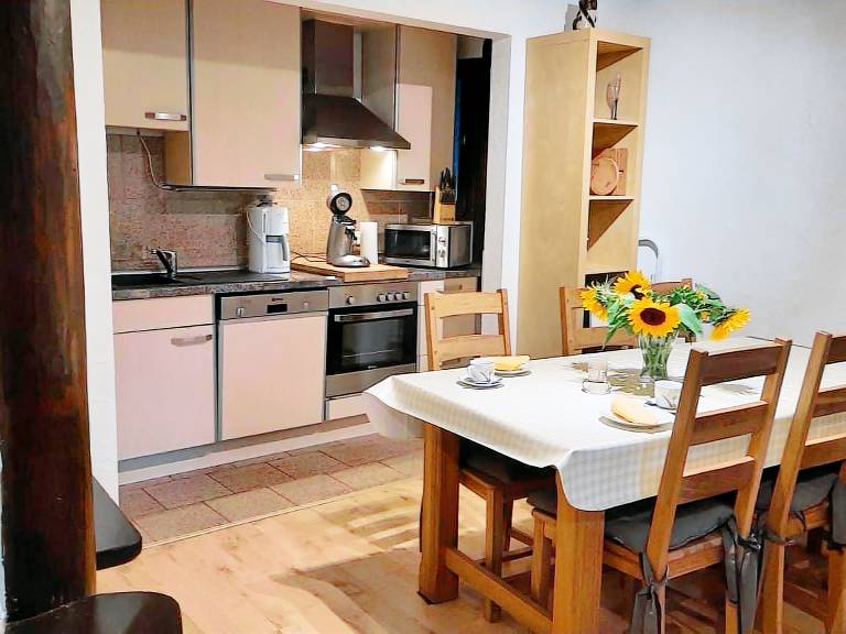 Holiday apartment with patio — photo 3